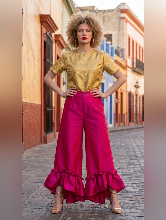 AOEMI Pants - AOEMI High-Rise Ruffle Hem Wide-Leg Pants in Fuchsia  ELASTIC WAIST SIZE XL NEW